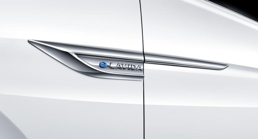 Детали экстерьера Volkswagen e-Lavida 2019 года  (фото 10 из 44)